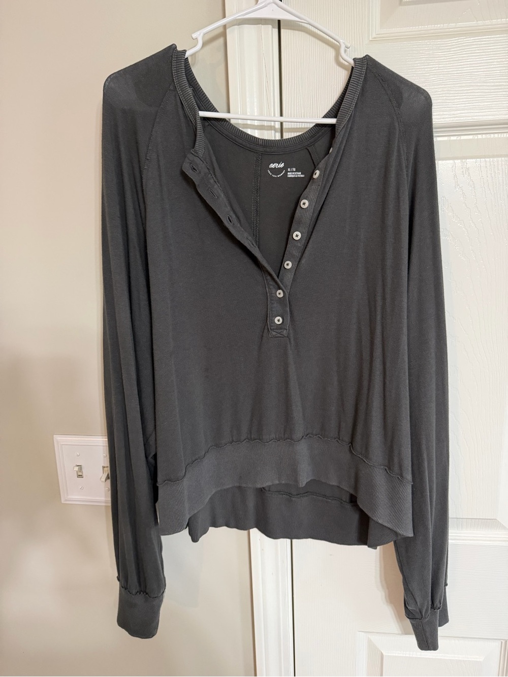 Aerie Henley